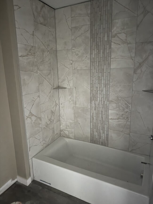 Photo - 6290 Davis Creek Rd