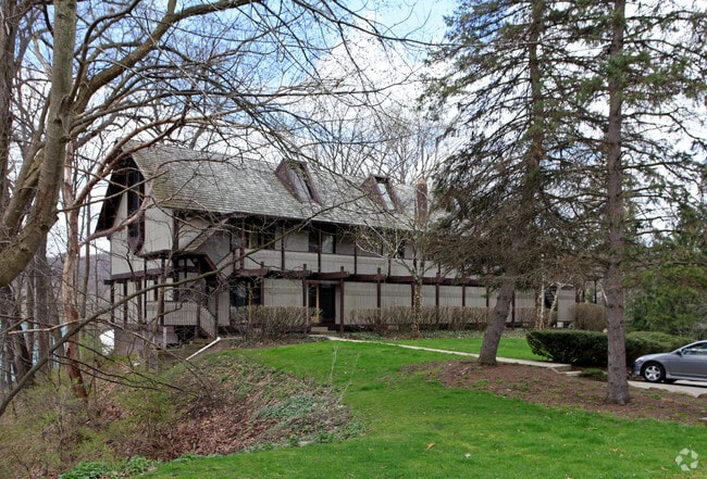 Timberland Village - Merriman Valley Apartments & Townhomes