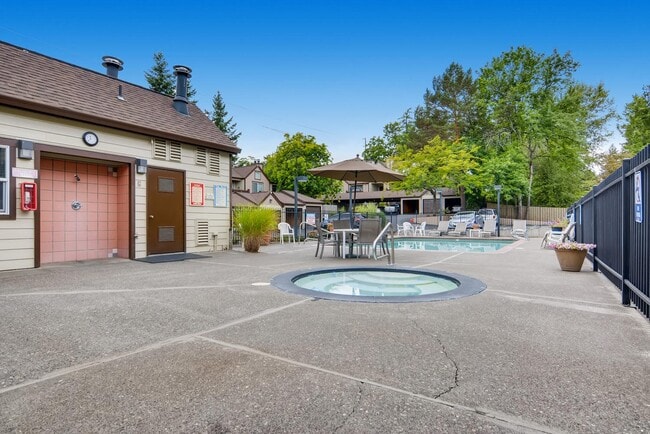 Photo - Stratford Apartments