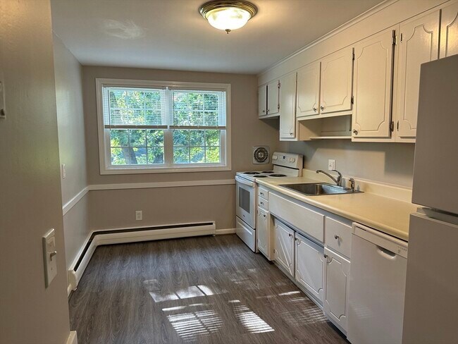 Photo - 85 Hosmer St Unit B-4