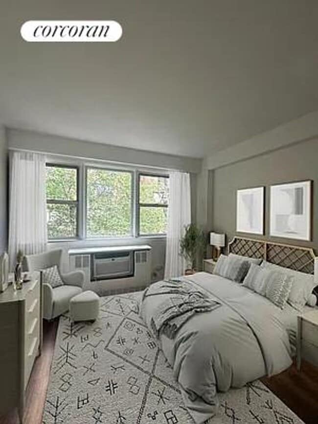 Building Photo - 245 E 35th St Rental