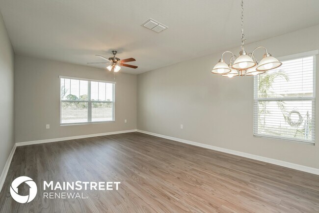 Photo - 4109 NE 9th Pl