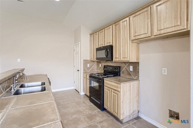 3032 Douglas Fir Dr