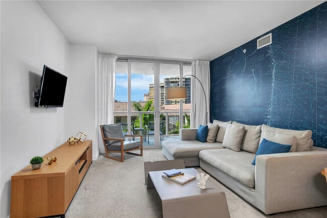 Building Photo - 2602 E Hallandale Beach Blvd Unit SI ID1227459P