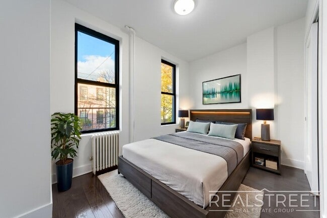 Photo - New 3 BED 1.5 Bath in Bed Stuy! Unit 2R