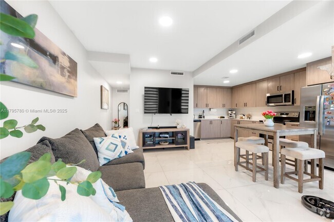 Building Photo - 25689 SW 144th Ave Rental