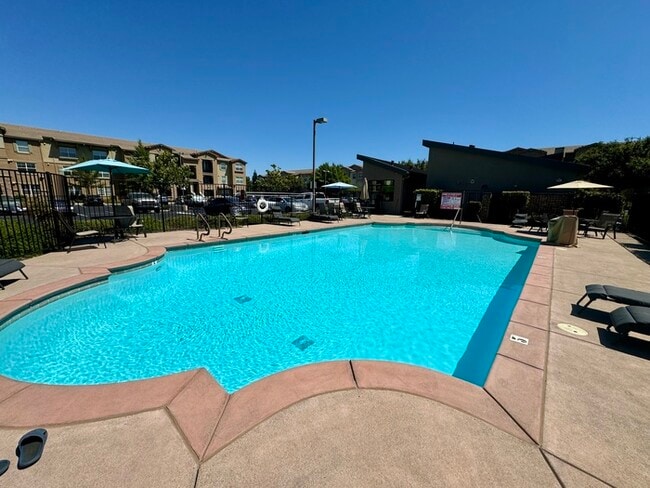 Building Photo - 1251 Whitney Ranch Pkwy Unit 1235 Rental