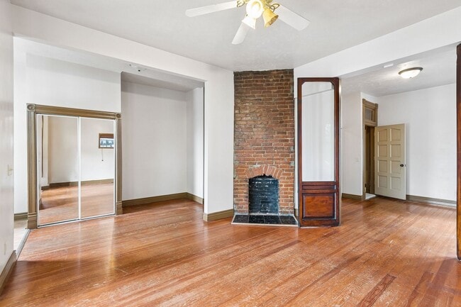 Photo - 2 Bedroom In Field Club!!