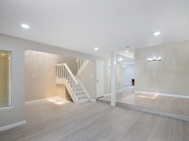 Photo - 11624 Village Pl Dr