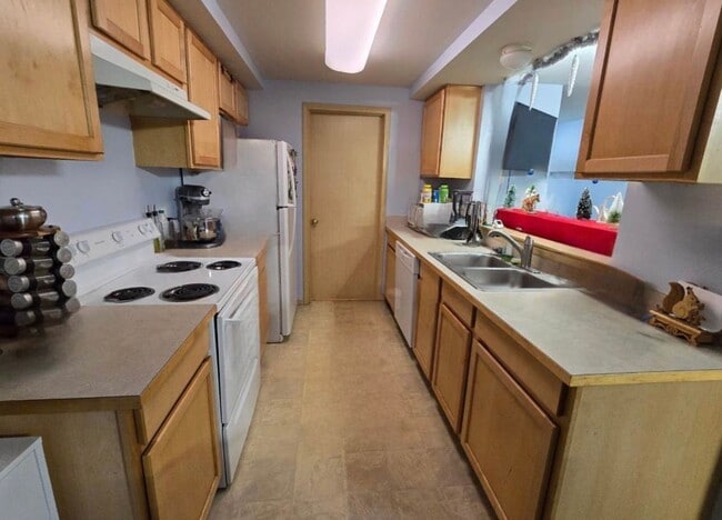 Photo - Sims Auburn - AT Unit 102