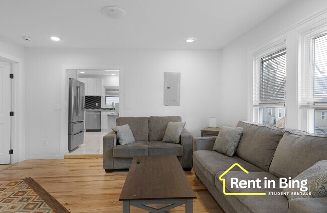 Photo - 38 Seminary Ave Unit 2