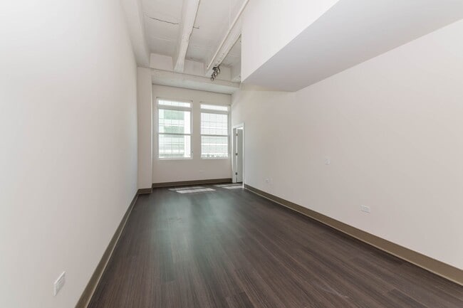 Photo - 820 Michigan by 3L Living