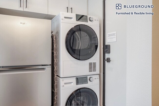 Photo - 1305 E Marion St Unit FL2-ID724