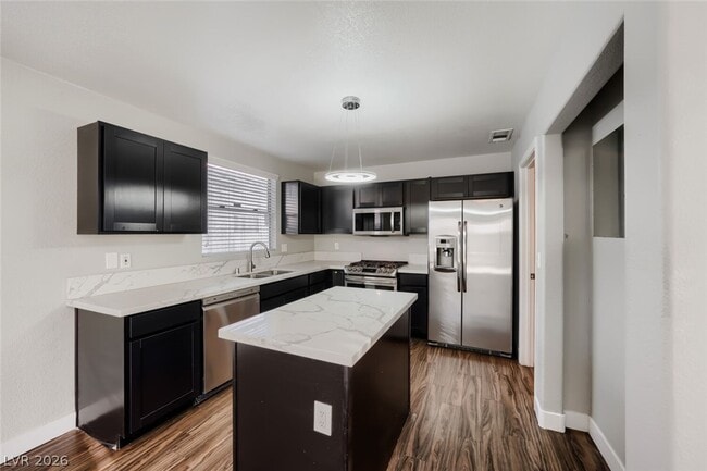 8215 Mt Brodie Cir