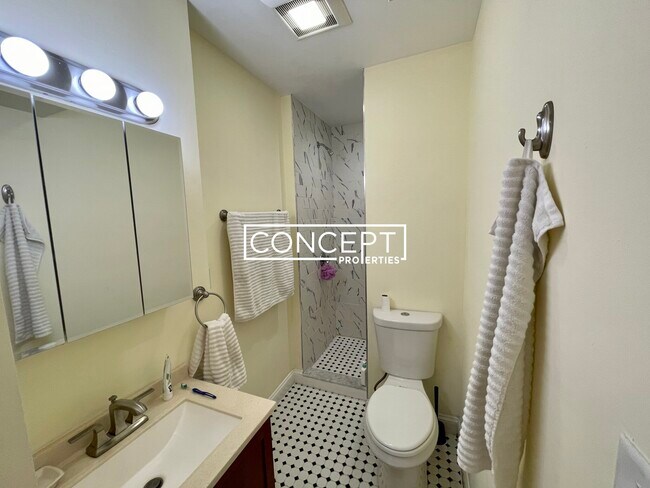 Photo - 24 Phillips St Unit 6CP