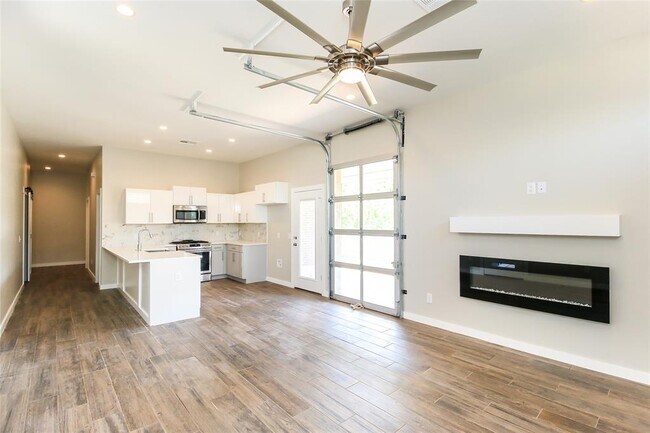 Photo - 11319 Paradise Out Ln