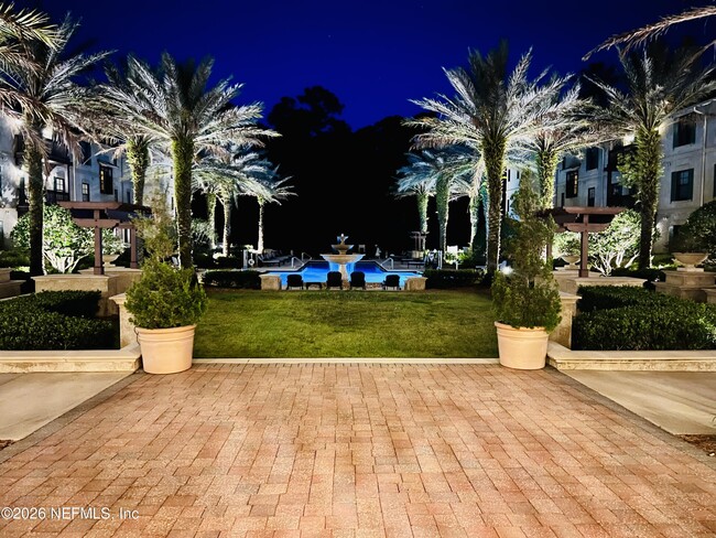 Photo - 955 Registry Blvd Unidad 303