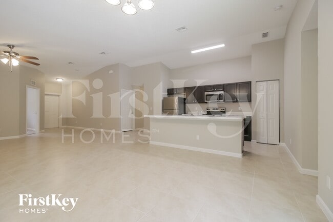 Photo - 1099 Braddock Ave SE