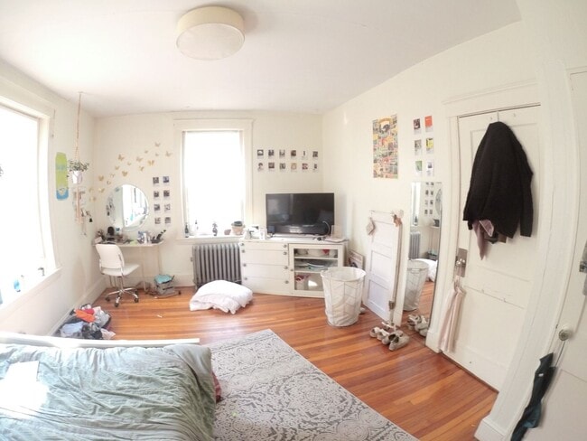 Photo - 241 Freeman St