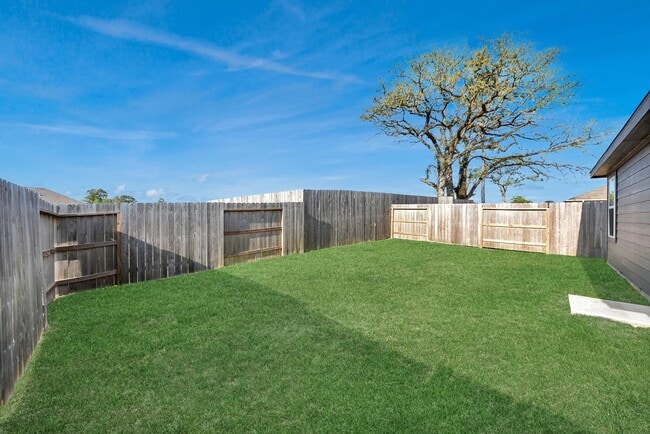 Photo - 248 Hazy Pnes Ln