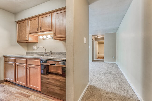 Toll House Apartments