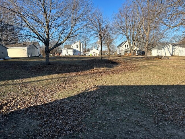 Photo - 214 S 4th Ave