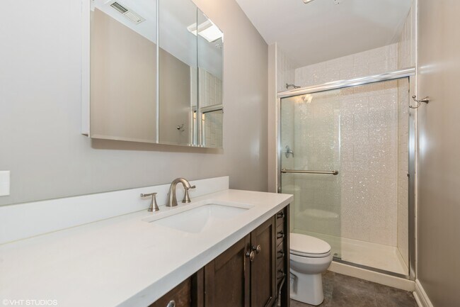 Update Bath - 1127 Hannah Ave Unit B