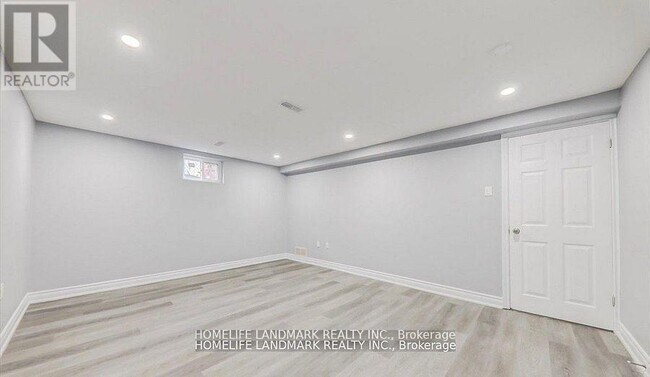 Photo - 1336 Pharmacy Ave