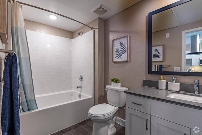2 BR, 2 BA - 934SF