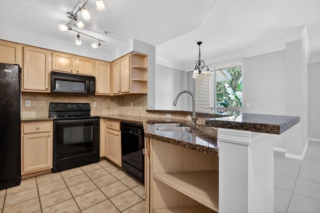 Photo - 175 Galicia Way Unit 209