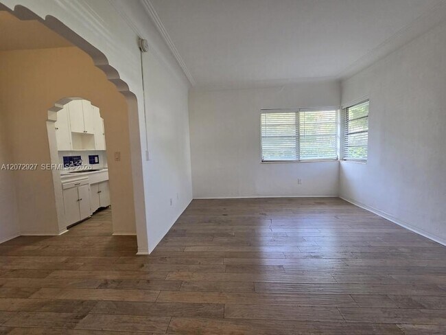 850 Jefferson Ave Unit 1