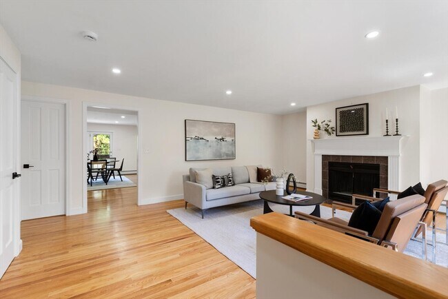 Photo - 29 Cottage St