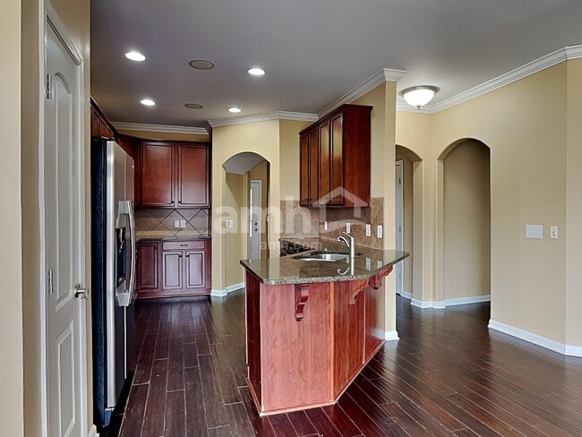 Photo - 300 Dunnwood Loop