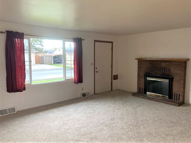 Photo - 1511 Shirley Pl