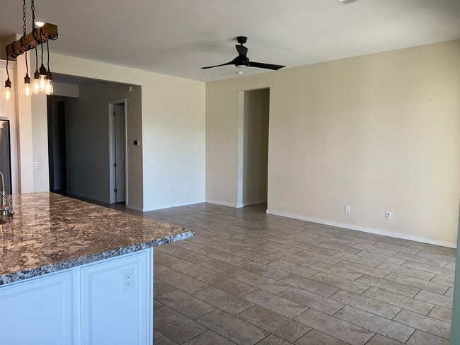 Photo - 5140 S Springs Pl