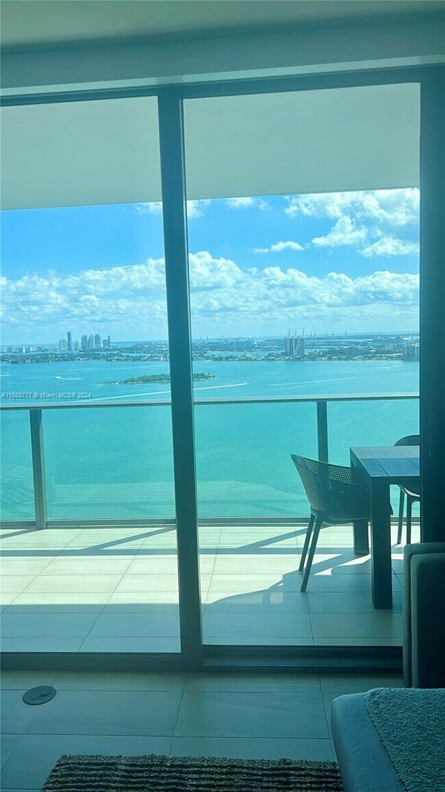 Photo - 650 NE 32nd St Unit 3106