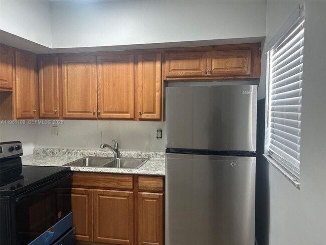730 SW 4th St Unit A