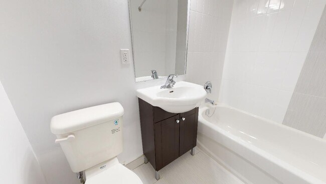 Photo - 765 Browns Line