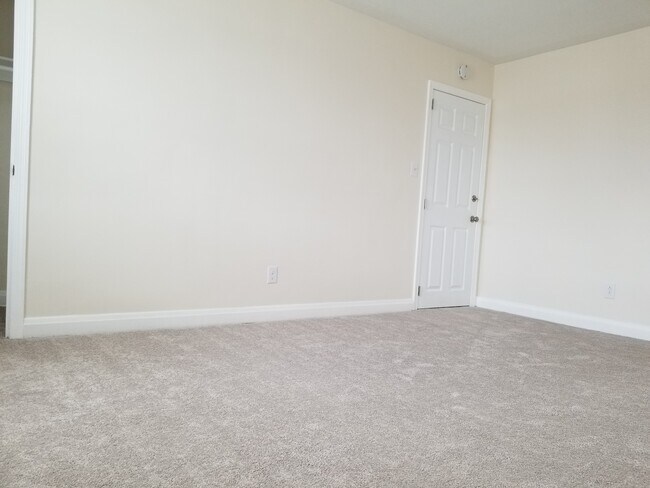 Living Room - 1405 Taylor Ave Unidad 2