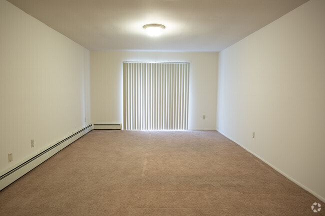 Living Area - Rustic Ridge