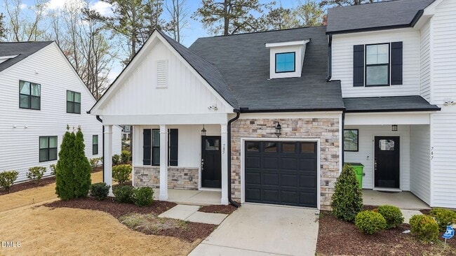 Photo - 745 Putney Hl Rd