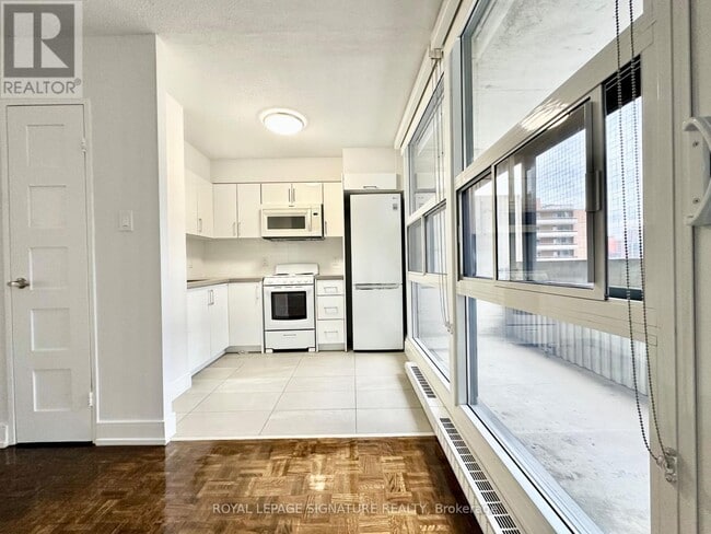 Photo - 33 Isabella St Unité 701