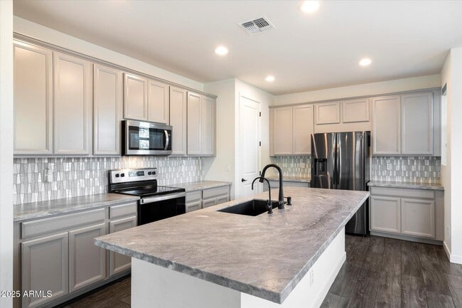 Photo - 1288 E Derringer Way