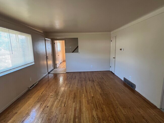 Sala de estar - 3401 Melodymanor Dr