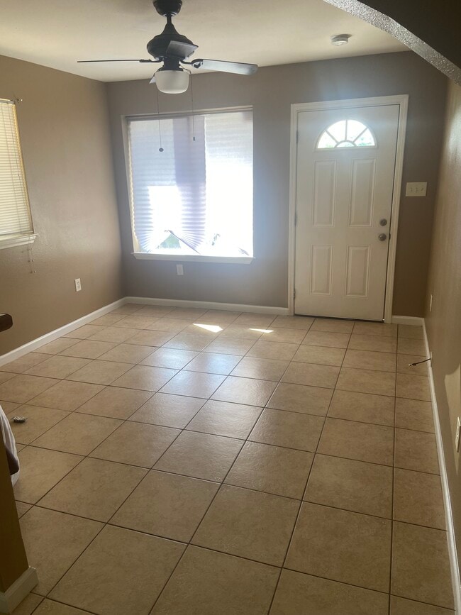 Photo - 2109 Octavia Dr