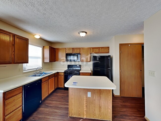 Photo - 3581 High Creek Dr