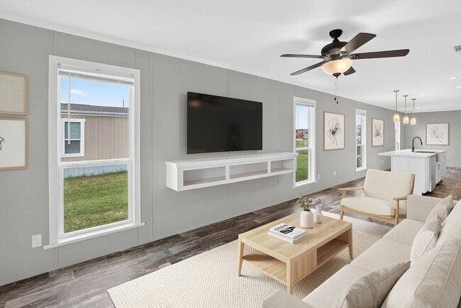 Photo - 133 Hollys Eddy Ln