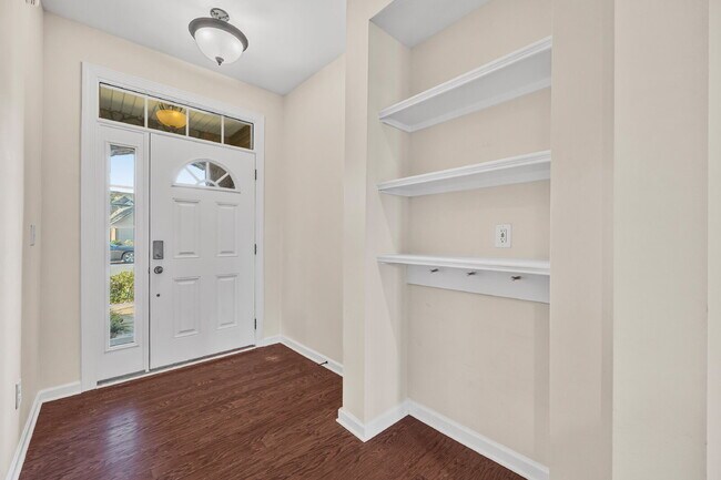 Photo - Your Next Home Awaits! 3BR Townhome with G...