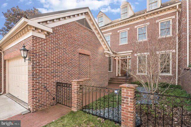 Photo - 7802 Hidden Meadow Terrace