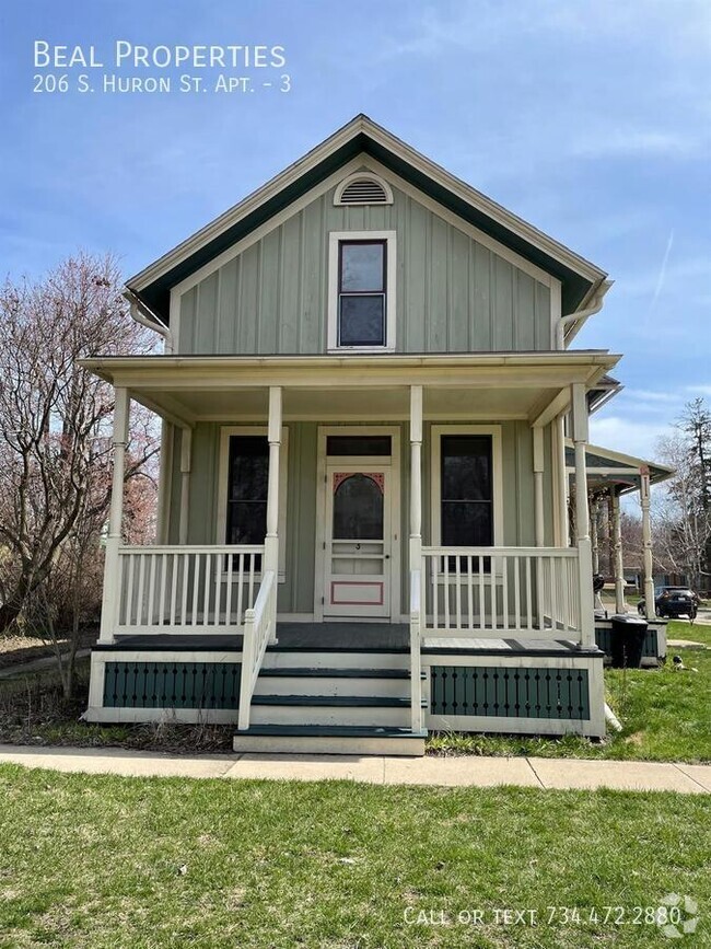 Building Photo - 206 S Huron St Unit 3 Rental